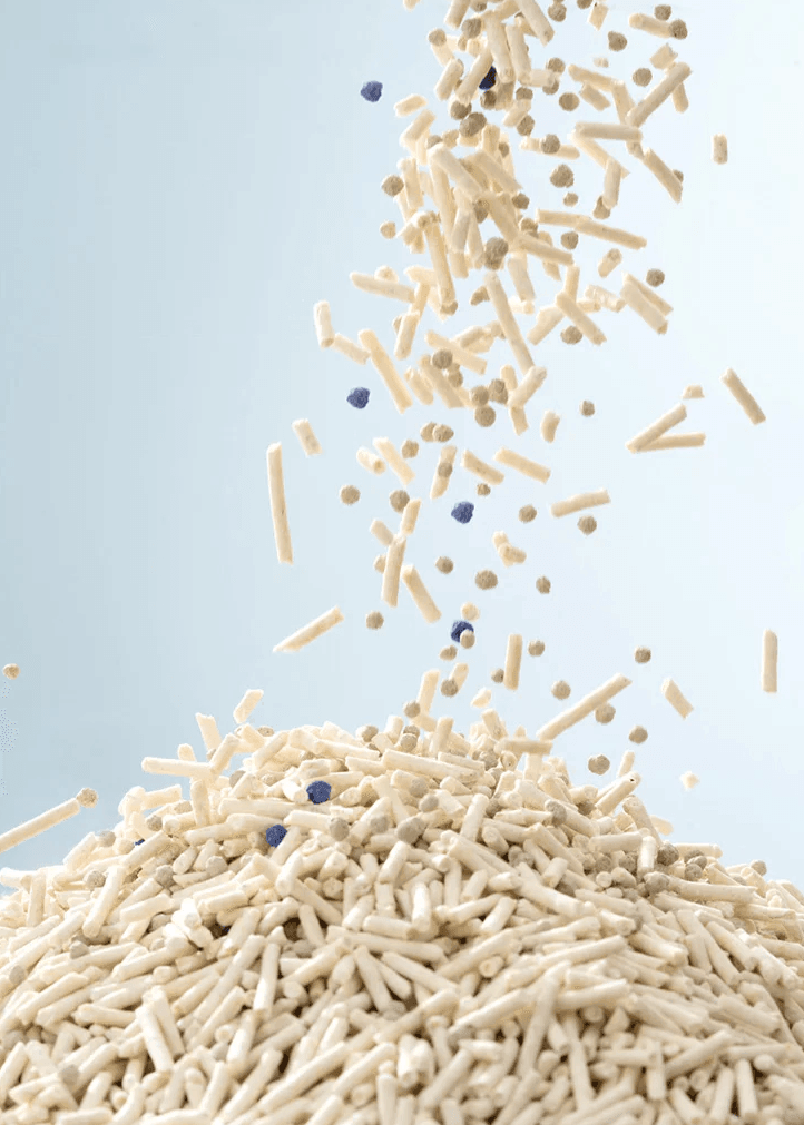 Transform your cat's litter experience with Probiotic-Mixed Cat Litter. Enhance Cat Hygiene and Cat Care with our premium solution, promoting a clean and healthy environment. Choose Probiotic-Mixed Cat Litter for an odor-free, comfortable, and happy space for your feline friend.