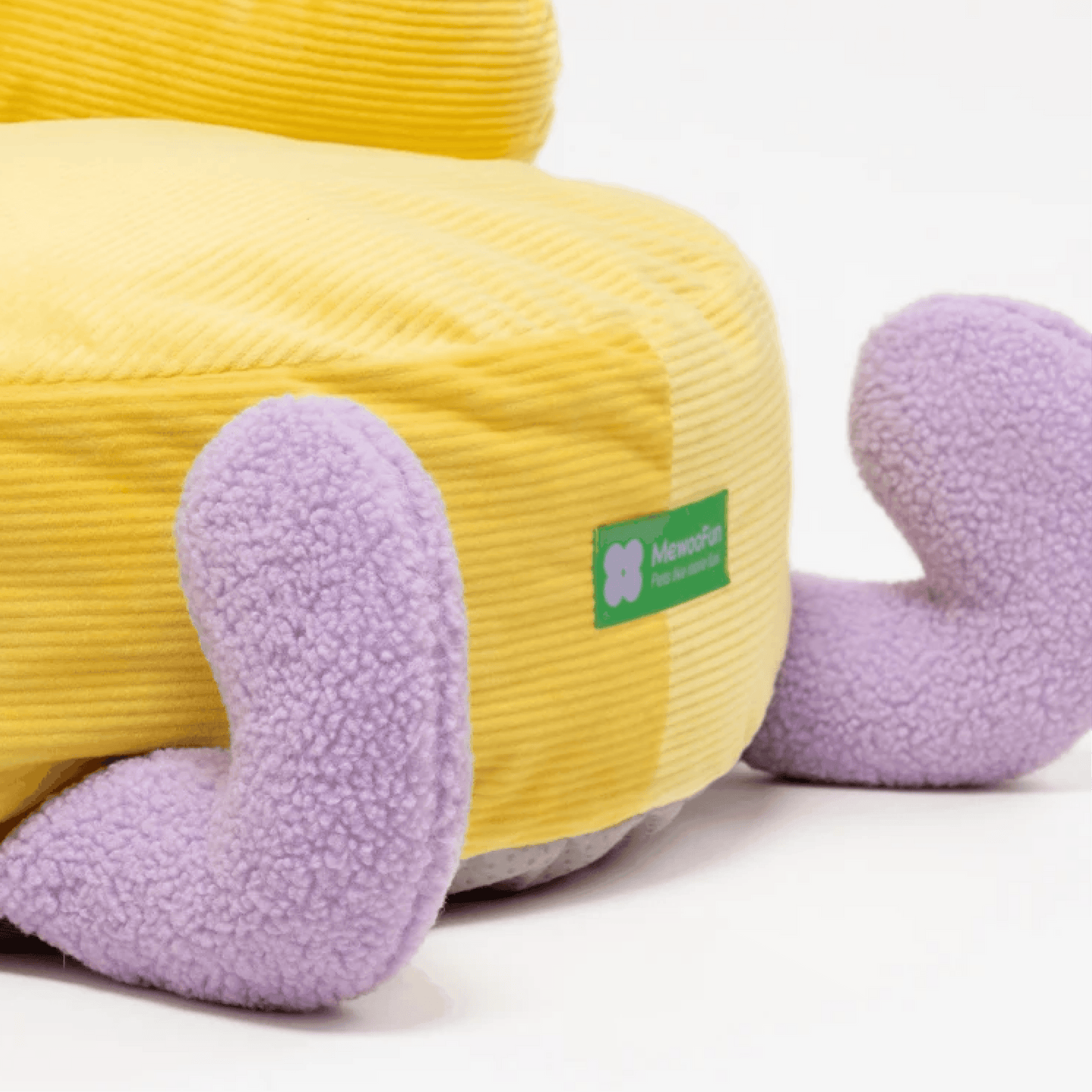 Introducing Mewoo's Mellow Yellow Lounge Bed – the epitome of comfort for dogs and cats. Explore our premium collection of pet beds, offering a stylish and cozy retreat. Elevate your pet's relaxation with this vibrant and comfortable bed, designed for restful moments in ultimate style.